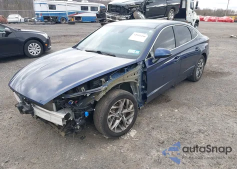 2021 Hyundai Sonata Sel z USA, uszkodzony, nr VIN 5NPEL4JA2MH083953